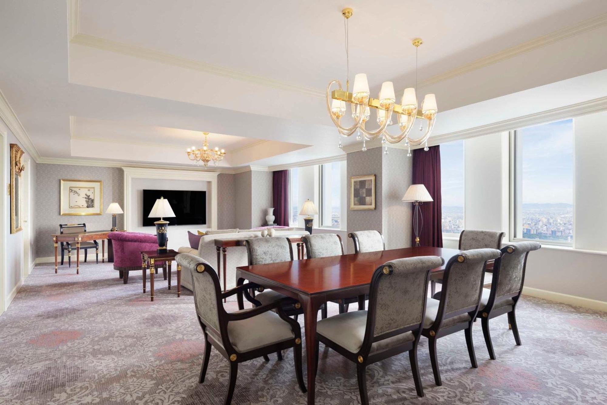 Nagoya Marriott Associa Hotel מראה חיצוני תמונה A suite at the Conrad Tokyo