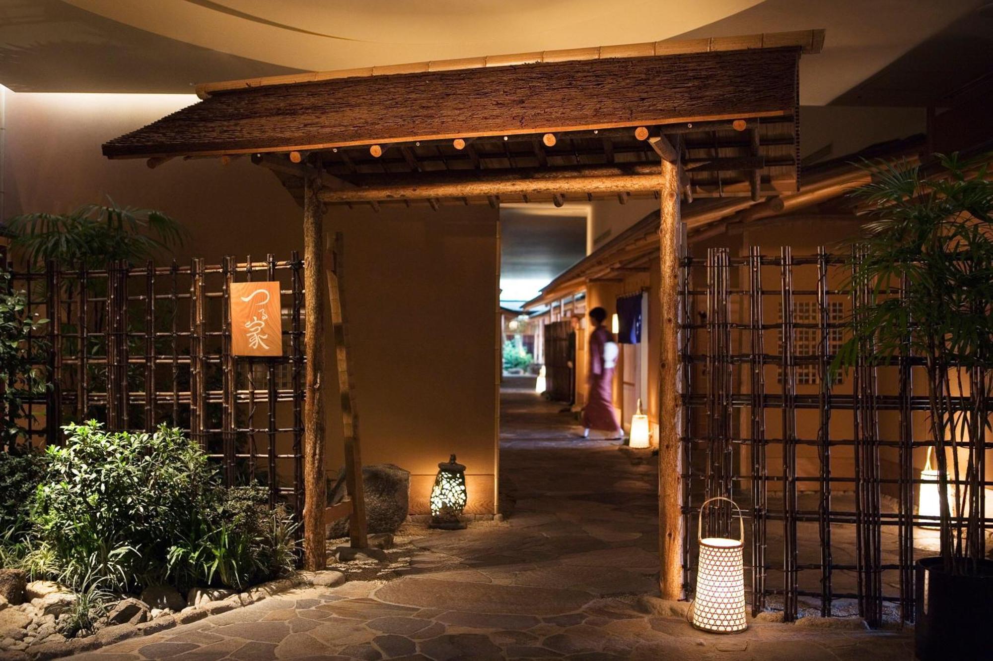 Nagoya Marriott Associa Hotel מראה חיצוני תמונה Entrance to the spa